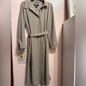 DKNY NEW DRESS. Mid-long button down dress